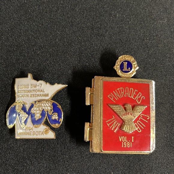 Lions & Lioness Club Lot of 13 Lapel Pins - Picture 5 of 10